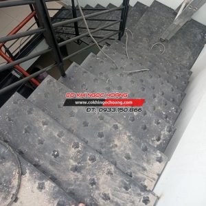 Dịch vụ làm cầu thang sắt tại TPHCM