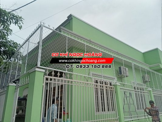 Làm hàng rào sắt giá rẻ tại Quận Phú Nhuận