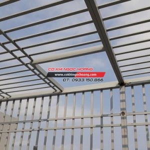 Làm khung sắt bảo vệ tại Quận 2 của Cơ Khí Ngọc Hoàng. Với nhiều mẫu đẹp sang trọng giá thành hợp lý chắc chắn sẽ làm hài lòng quý khách