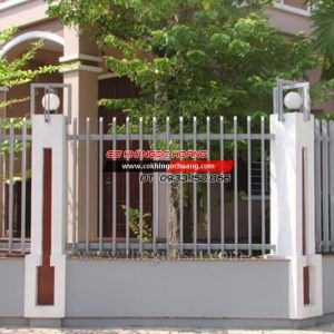 Làm hàng rào sắt giá rẻ tại Quận 5 TP HCM - 0933.150.866