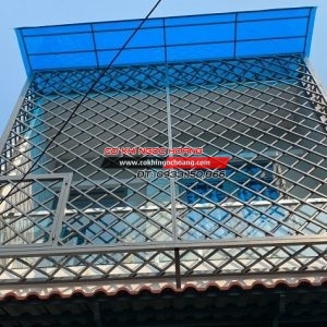 Làm khung sắt bảo vệ tại Quận 11