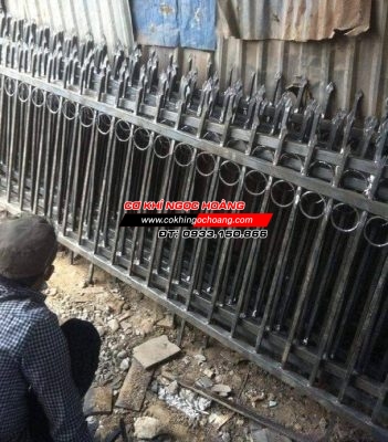 Làm hàng rào chông sắt chống trộm tại TP Thủ Đức