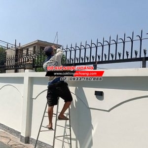 Làm hàng rào sắt giá rẻ tại Quận Tân Phú