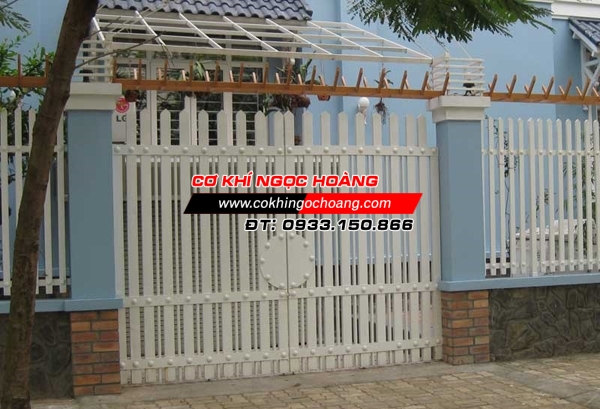 Làm hàng rào sắt giá rẻ tại Quận Bình Tân