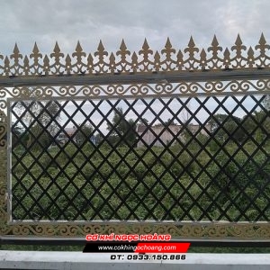 Làm hàng rào sắt giá rẻ tại TP HCM