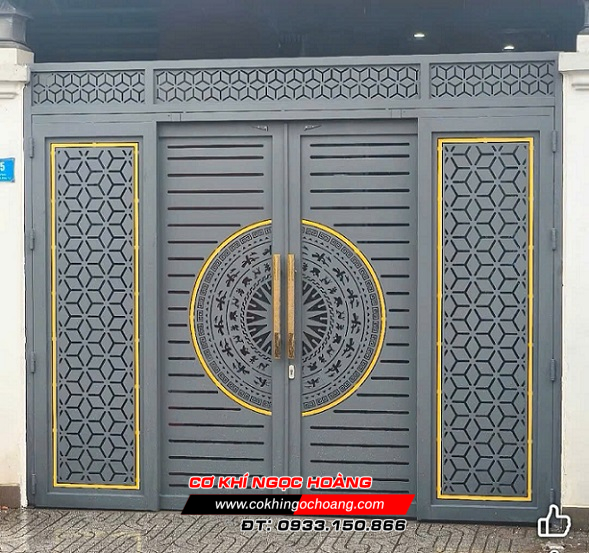 Cửa cổng sắt cnc trượt quay