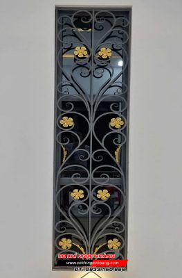 Làm khung sắt bảo vệ tại Quận Phú Nhuận TPHCM - Theo yêu cầu