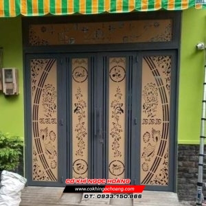 Làm Cửa Cổng Sắt CNC Tại Dĩ An