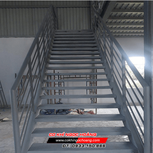 Làm Cầu Thang Sắt Tại Thủ Dầu Một