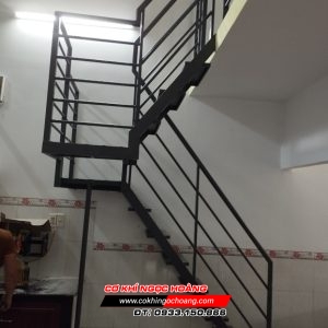 Thợ Làm Cầu Thang Sắt Tại Quận 1