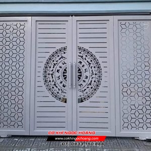 Làm Cửa Cổng Sắt CNC Tại TPHCM