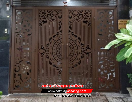 Làm cửa cổng sắt CNC tại quận Phú Nhuận