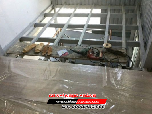 Làm sàn gác lửng tại Quận 3 TPHCM