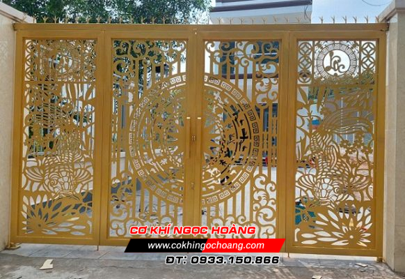 Báo giá cửa cổng sắt CNC tại Hóc Môn