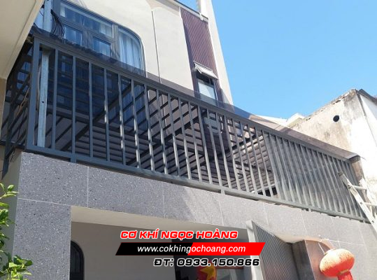 Làm mái nhựa poly tại Vĩnh Cửu Đồng Nai